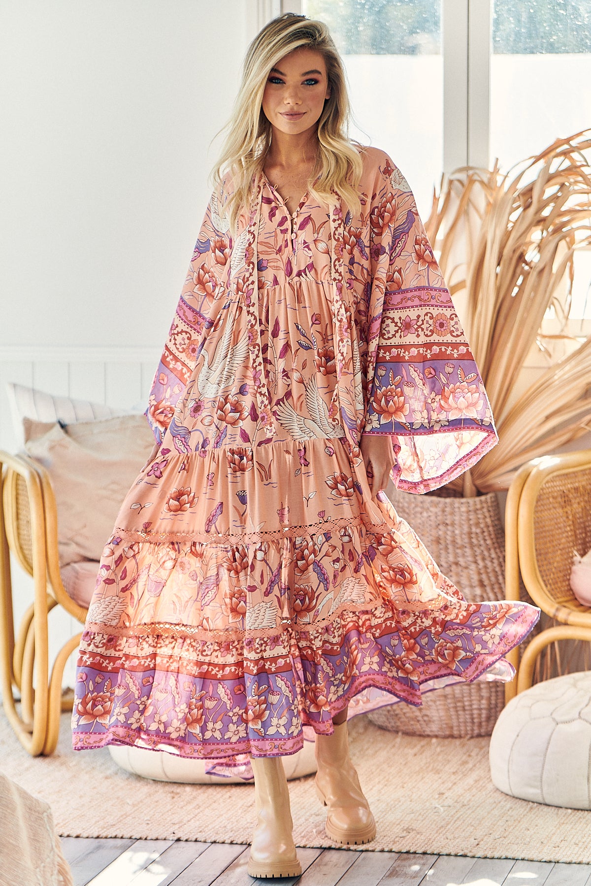 Jaase Tagged "Dresses" Ediit Jaase Tagged "Dresses" Ediit