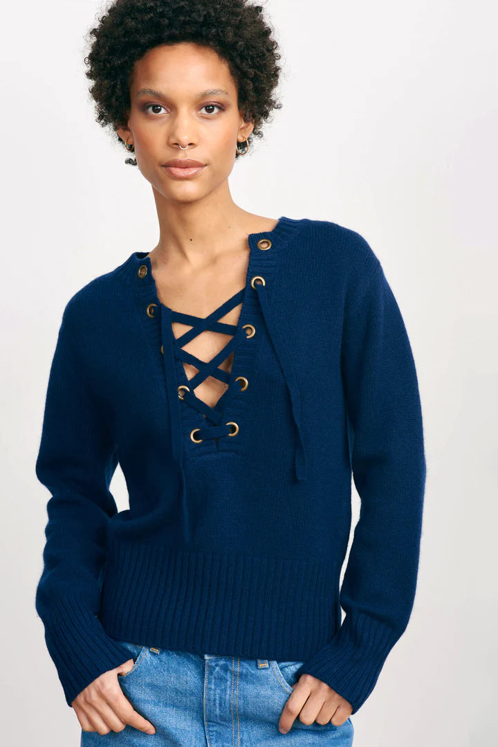 Jumper 1234 Lace Up Vee Shark Ediit