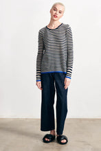 Load image into Gallery viewer, Jumper 1234 Little Stripe Crew - Navy/Buff
