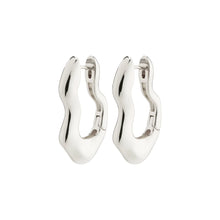 Load image into Gallery viewer, Pilgrim Wave Wavy Earrings - Silver
