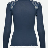 RWBernadine Organic LS Lace T-shirt - Dark Denim