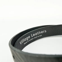 Load image into Gallery viewer, Village Leathers Classic 1&quot; Belt - Black/Gold
