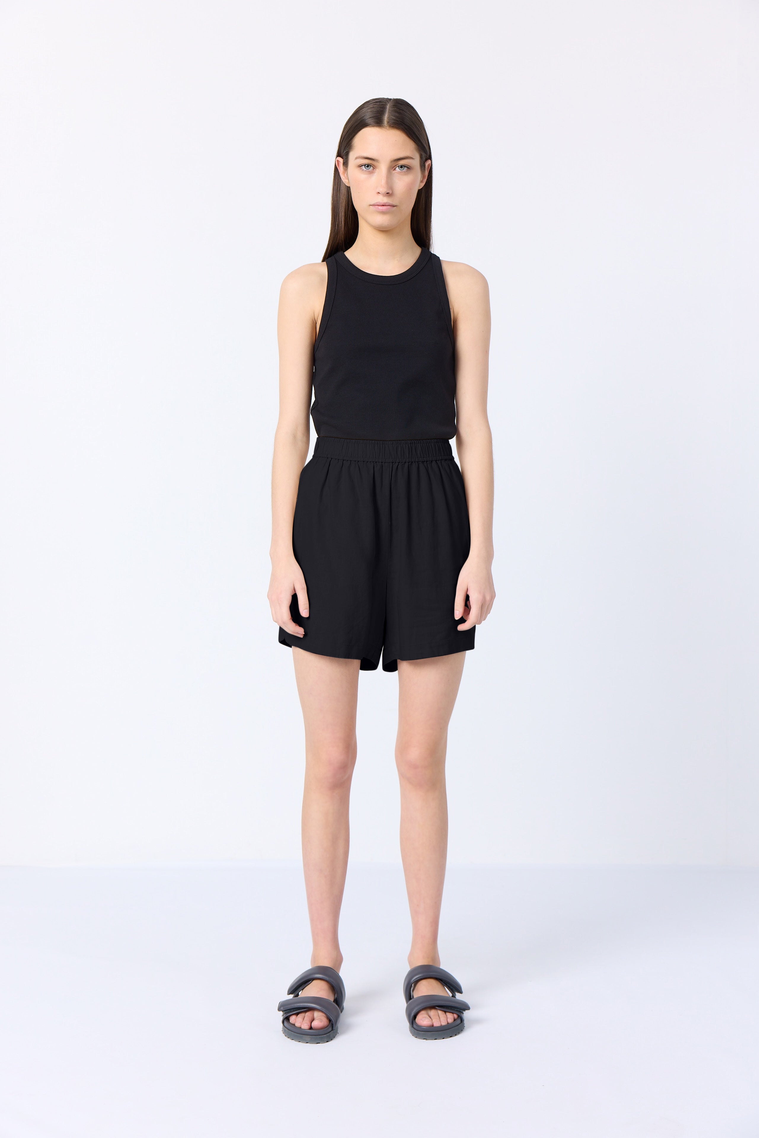 Levete Room Naja Shorts - Black