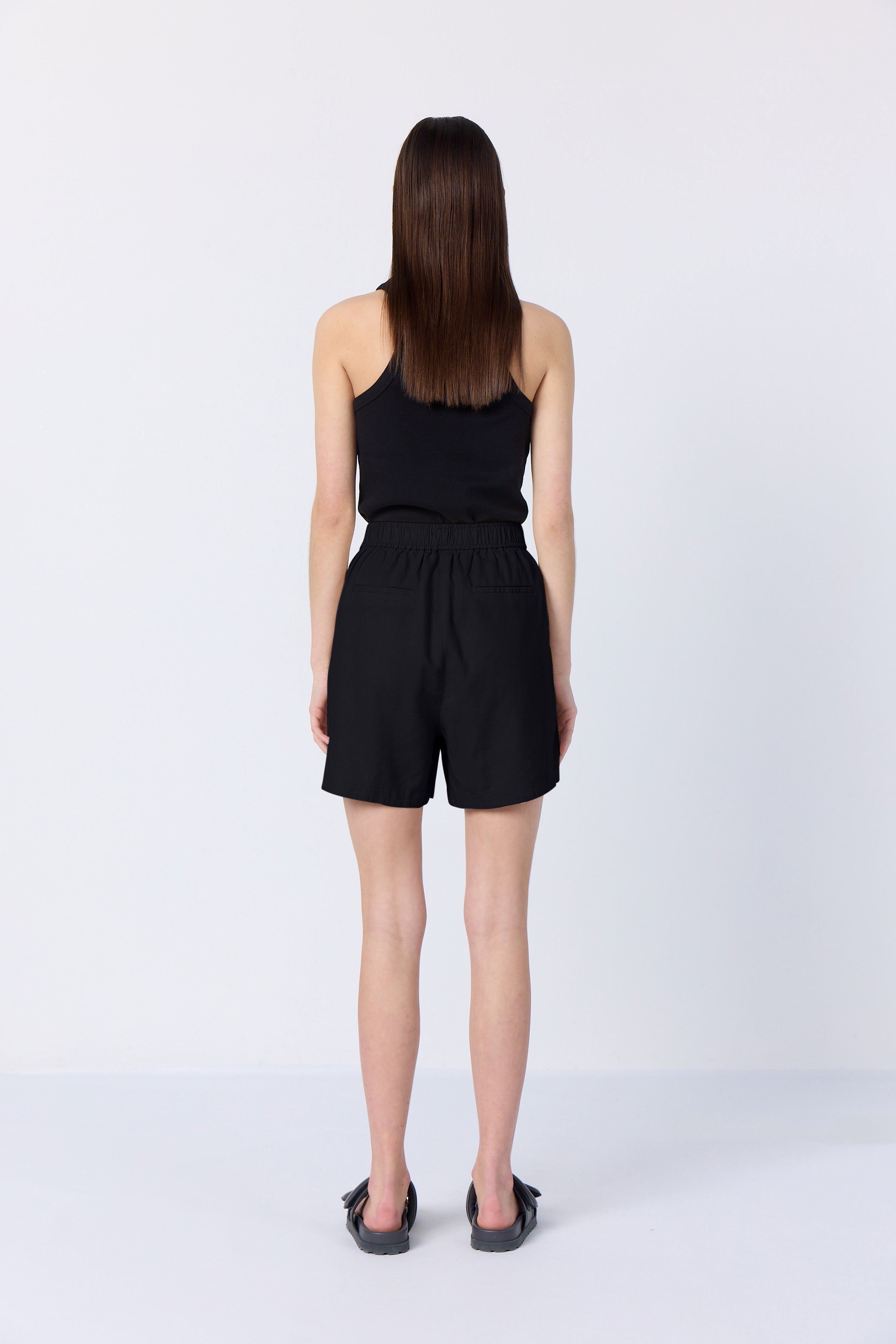 Levete Room Naja Shorts - Black