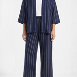 Parallel Lines Claude Shrug - Navy
