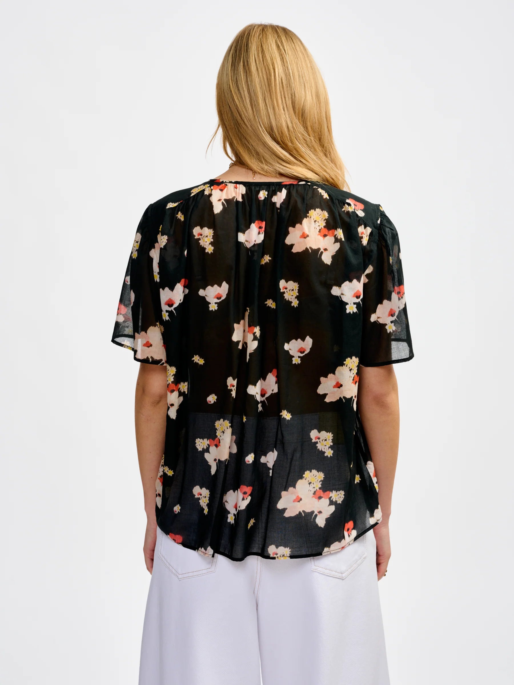 Plum Blouse - Black