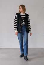 Load image into Gallery viewer, Labdip Barney Sherpa Gilet - Black
