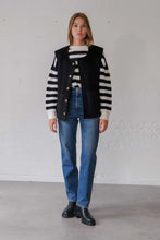 Load image into Gallery viewer, Labdip Barney Sherpa Gilet - Black

