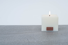 Load image into Gallery viewer, Sevin Candle Small  - Porcelain White
