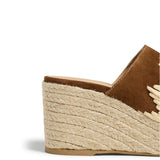 Eleo Sandals - Tan Suede