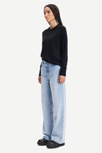 Load image into Gallery viewer, Samsoe Samsoe Boston O-neck Sweater - Black
