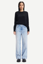 Load image into Gallery viewer, Samsoe Samsoe Boston O-neck Sweater - Black
