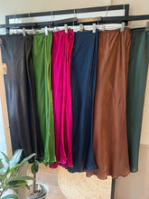 Load image into Gallery viewer, Alexandre Laurent Satin Midi Skirt - C207

