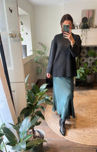 Load image into Gallery viewer, Alexandre Laurent Satin Midi Skirt - C207
