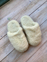 Load image into Gallery viewer, Yoko Wool Mule Slippers - Natural
