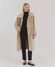 Load image into Gallery viewer, Molliolli Coco Coat - Beige
