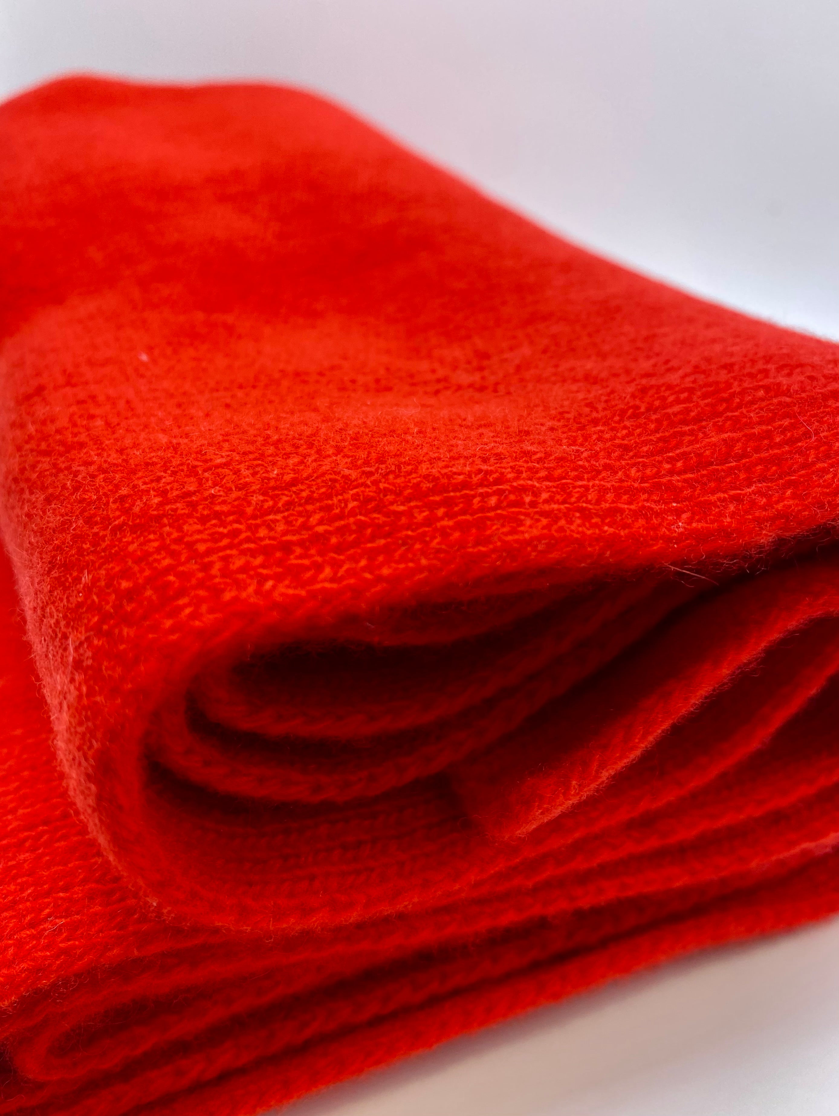 Wool & Cashmere Fine Ribbed Scarf - Red