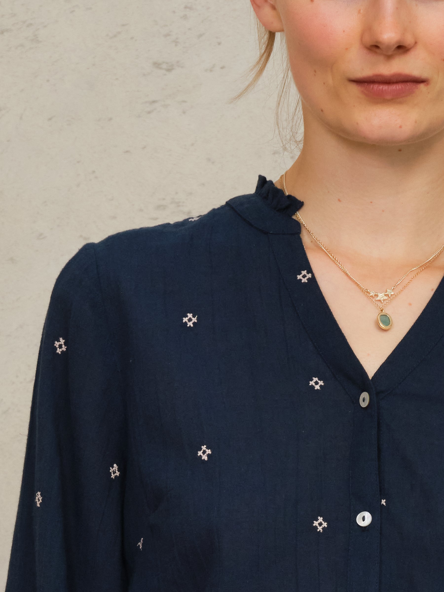Lucca Emb L/S Top - Indigo