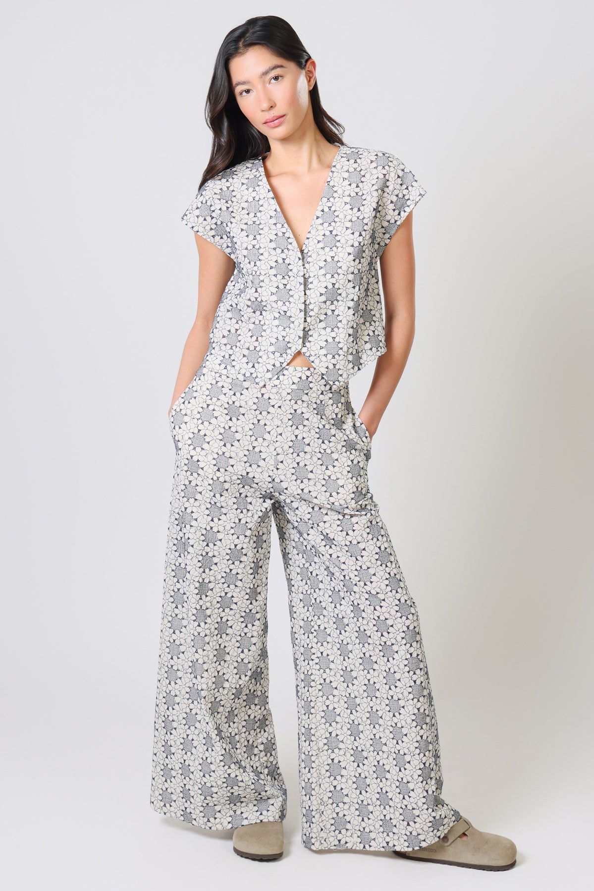 Miss Daisy Rene Trousers - Cream/Navy