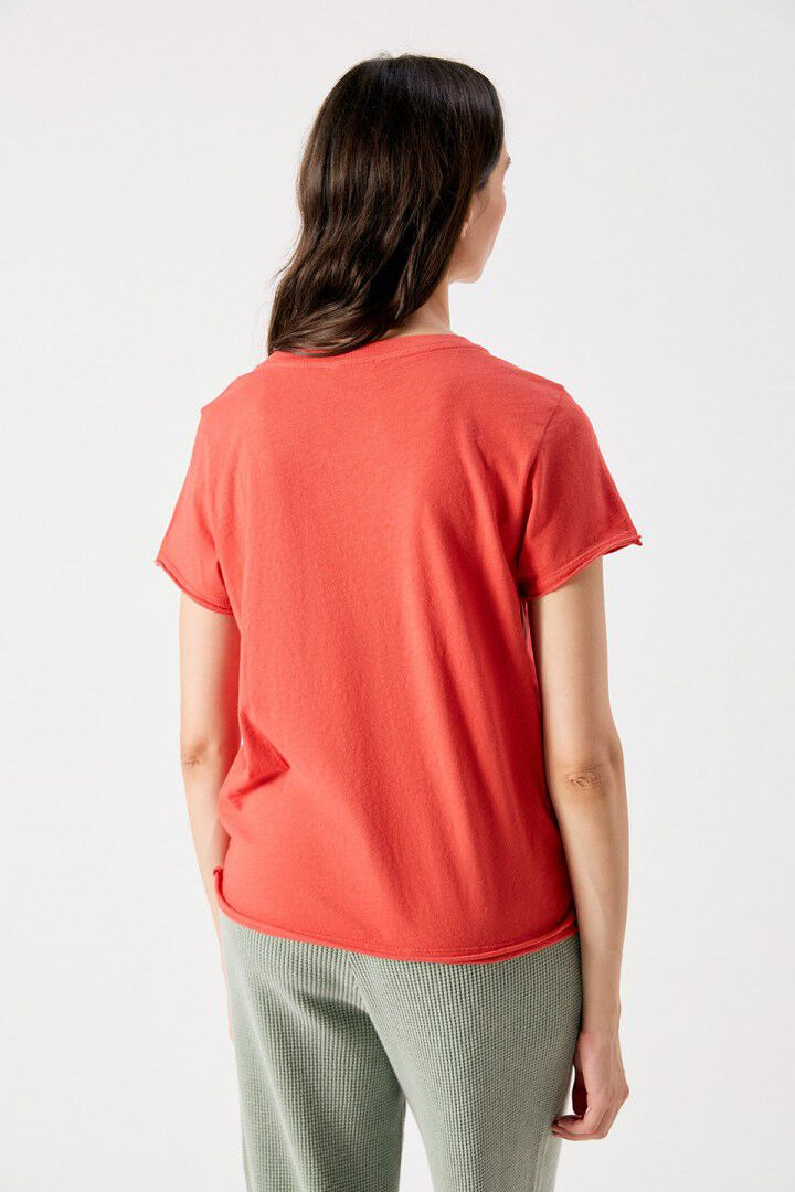 Remytown 02AH T-shirt - Vermilion