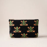 Tree Frogs Everyday Pouch - Charcoal