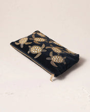 Load image into Gallery viewer, Elizabeth Scarlett Turtle Conservation Everyday Pouch - Charcoal
