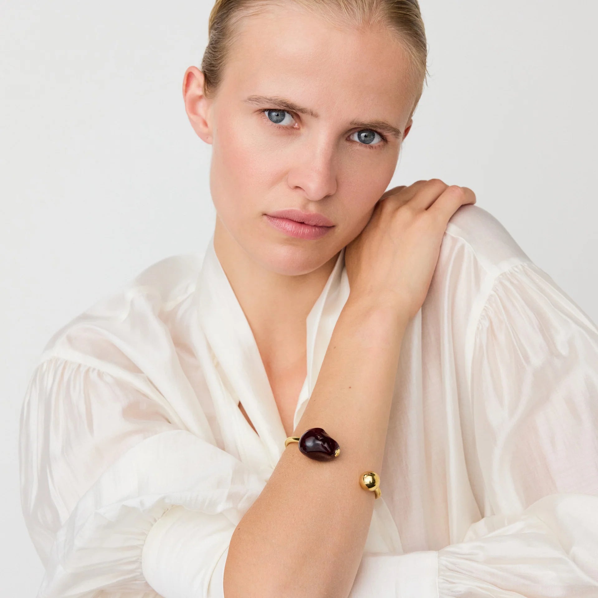 Pearl Bangle - Bordeaux
