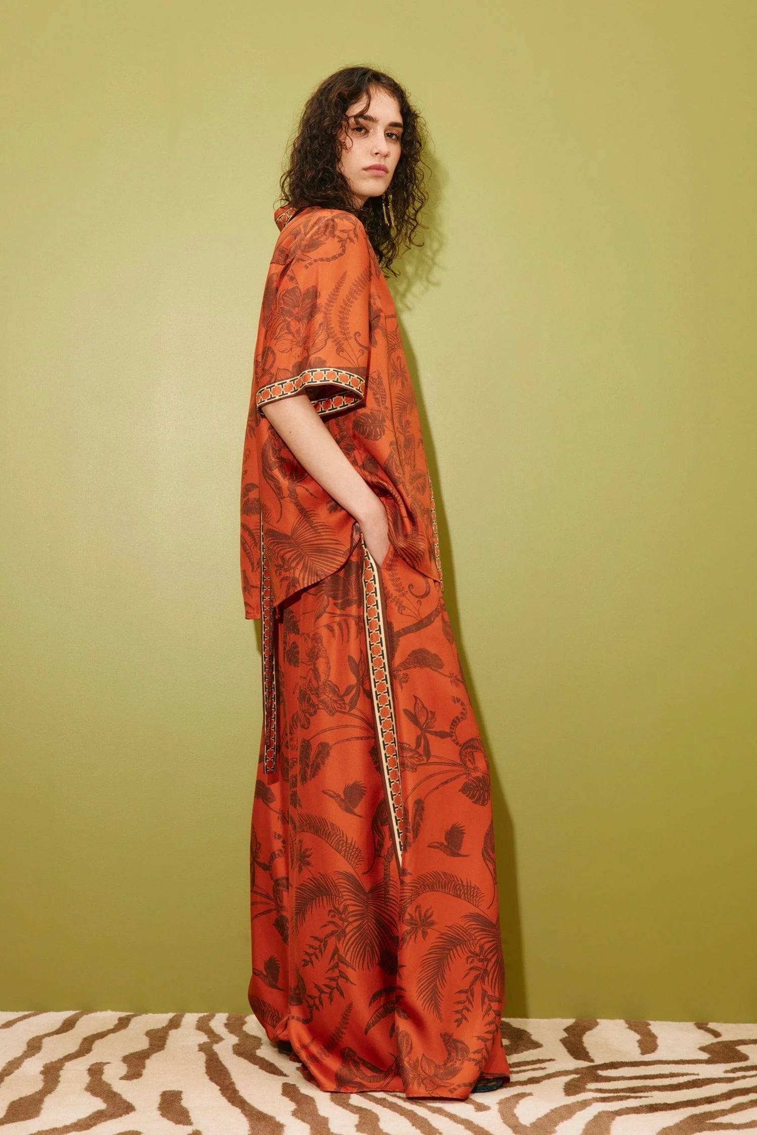 Monkey Dance Silk Trousers - Rust