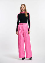 Load image into Gallery viewer, Essentiel Estoy Sweater - Black/Pink
