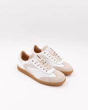 Load image into Gallery viewer, 0-105 Nova BG WHT Polish Trainers
