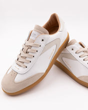 Load image into Gallery viewer, 0-105 Nova BG WHT Polish Trainers
