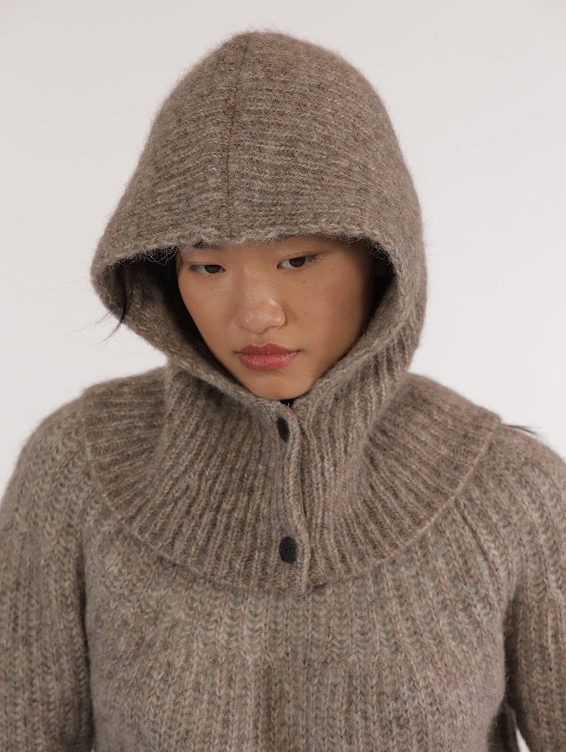 Daphne Hood - Grege Chine Natural