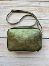 Load image into Gallery viewer, Marlon Bryan Medium Zip Bag
