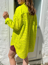 Load image into Gallery viewer, Essentiel Antwerp Dreezy Shirt - Lime Green

