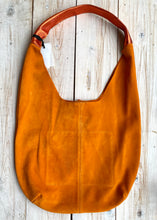 Load image into Gallery viewer, Marlon Morena Shopper Bag
