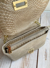Load image into Gallery viewer, Marlon Saint Mat Snake Bag
