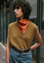 Load image into Gallery viewer, FRNCH Safi Knit Vest - Camel
