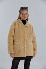 Load image into Gallery viewer, Molliolli Moia Jacket - Yellow
