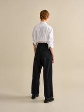 Load image into Gallery viewer, Bellerose Poker Jeans - Off Black
