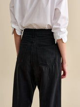 Load image into Gallery viewer, Bellerose Poker Jeans - Off Black

