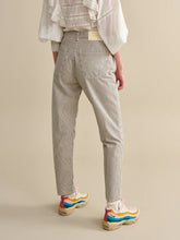 Load image into Gallery viewer, Bellerose Perkins Jeans - Lt Stone Wash
