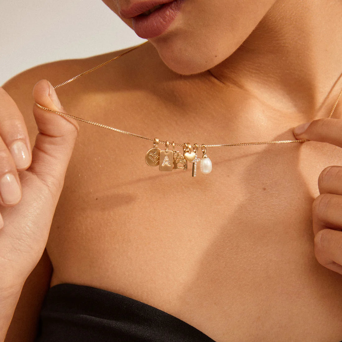 Charm Love Pendant - Gold