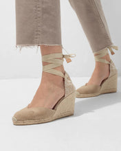 Load image into Gallery viewer, Castaner Chiara Espadrilles - 9cm - Sand
