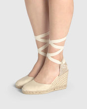 Load image into Gallery viewer, Castaner Carina Espadrilles - 9cm - Ivory
