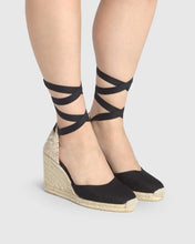 Load image into Gallery viewer, Castaner Carina Espadrilles - 9cm - Black
