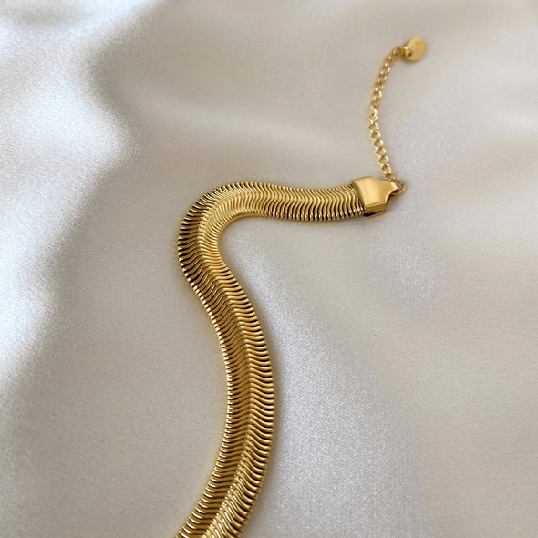 Anisa Sojka Flat Snake Bracelet - Gold
