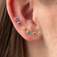 Load image into Gallery viewer, Lulu Copenhagen Blomst 1PCS Earring - Gold/Amethyst
