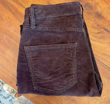 Load image into Gallery viewer, Denim Studio Colette Classic Cord
