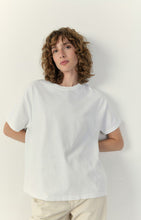 Load image into Gallery viewer, American Vintage Fizvalley T-shirt - White
