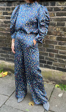 Load image into Gallery viewer, Stella Nova Orli Trousers - Dark &amp; Colourful
